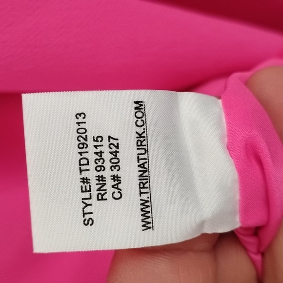 *NWT* Trina Turk Luxe Bright Pink Sleeveless High Neck Statement Midi Dress - Picture 12 of 16